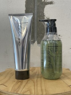 ラルパ シャンプー/400ml トリートメント/230g ◎頭皮ケアとダメージ補修を同時に行えるスペシャルなケアアイテム。エイジング毛や白髪予防にも最適◎ ラルパ シャンプー トリートメント